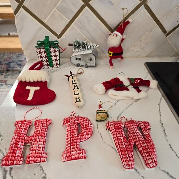 Christmas tree ornament lot santa Sled stocking monograms lighthouse camper - Picture 4 of 16